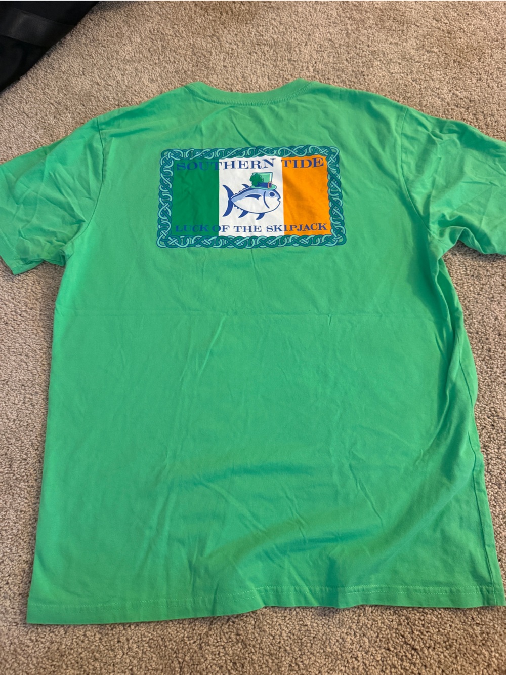 Southern tide St Paddy’s Short-Sleeve Graphic Tee